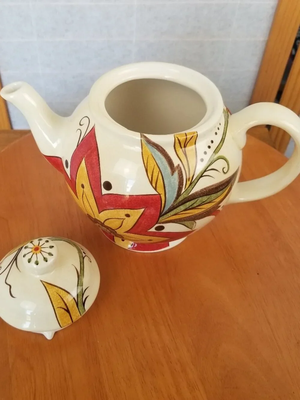 Pier 1 Teapot Carynthum Pattern Lidded Handcrafted Earthenware